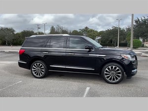 2019 Lincoln Navigator Select